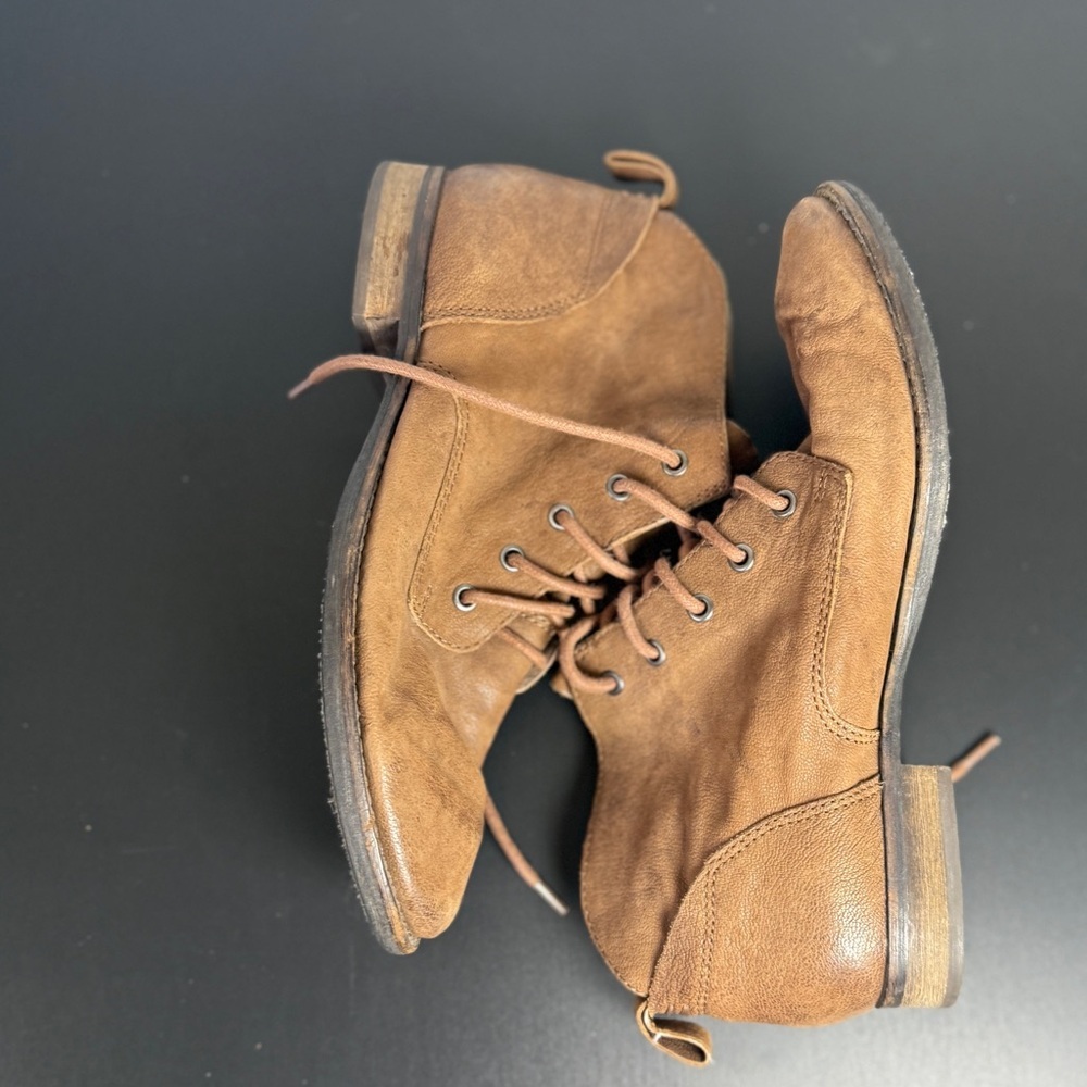 Sam Edelman Brown Lace Up Boots - 7.5 - Picture 6 of 8